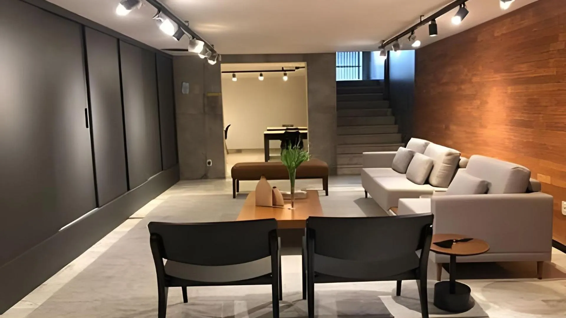 Apartment Viva Porto Alegre Como Ela Realmente E: Com Charme, Cultura E Gastronomia A Poucos Passos!! Hospede-Se No Belgravia1756